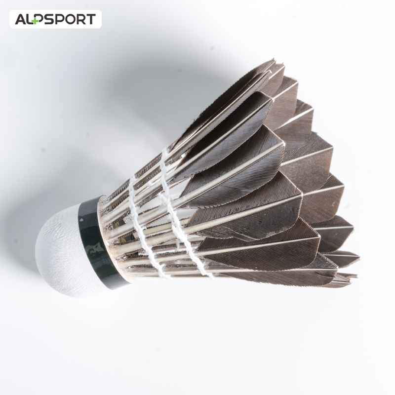 ALP 806 Badminton Shuttles 12  - Feather Shuttlecock recensie en prijs