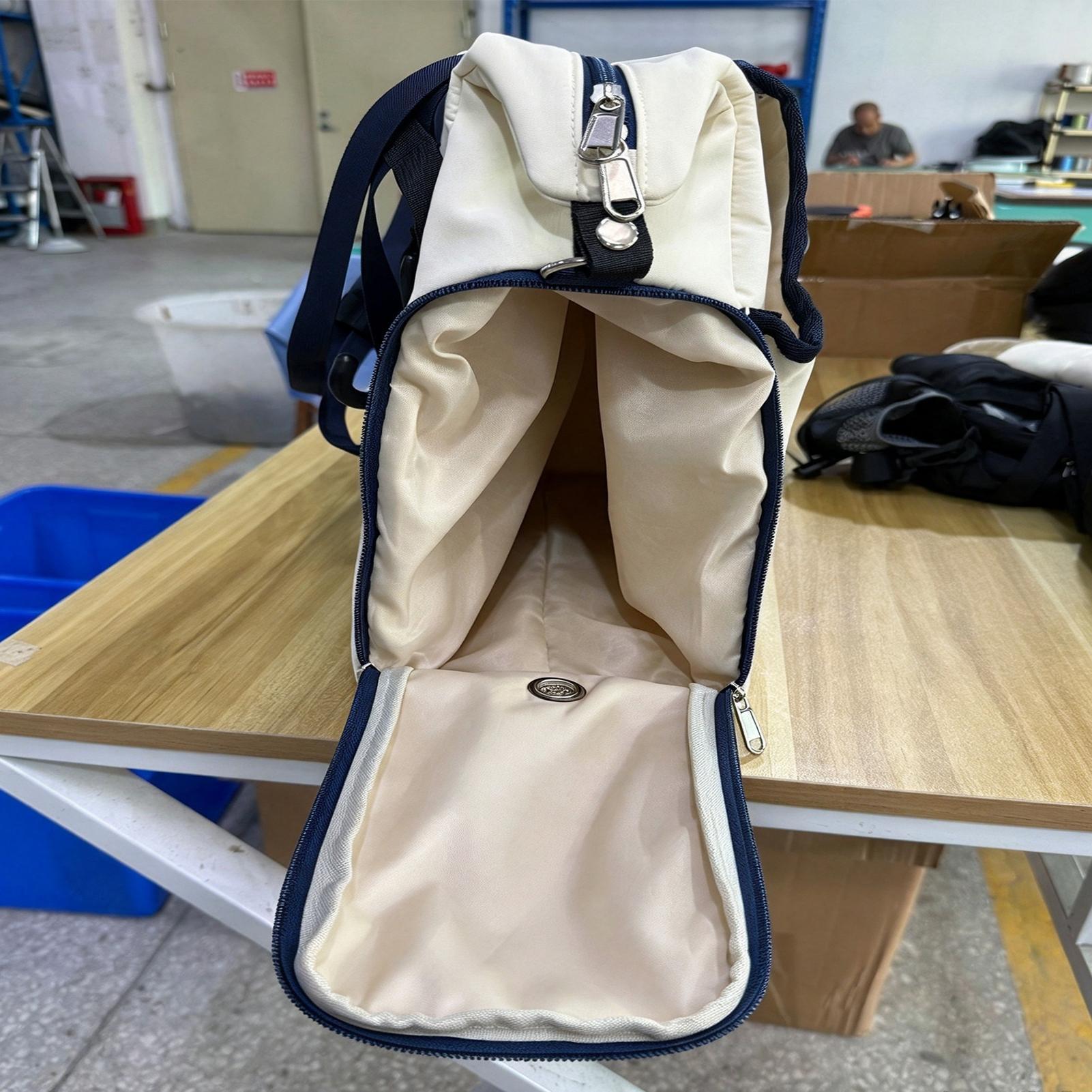 Dames tennistas voor 2 rackets - Badminton Bag recensie en prijs