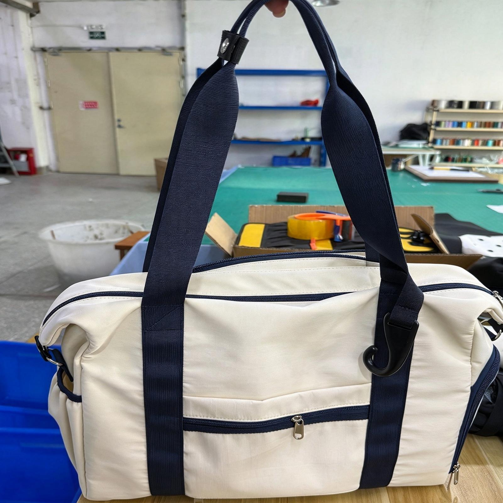Dames tennistas voor 2 rackets - Badminton Bag recensie en prijs